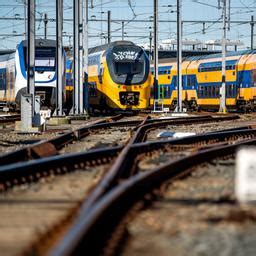 Minder treinen in Brabant door staking bij ProRail